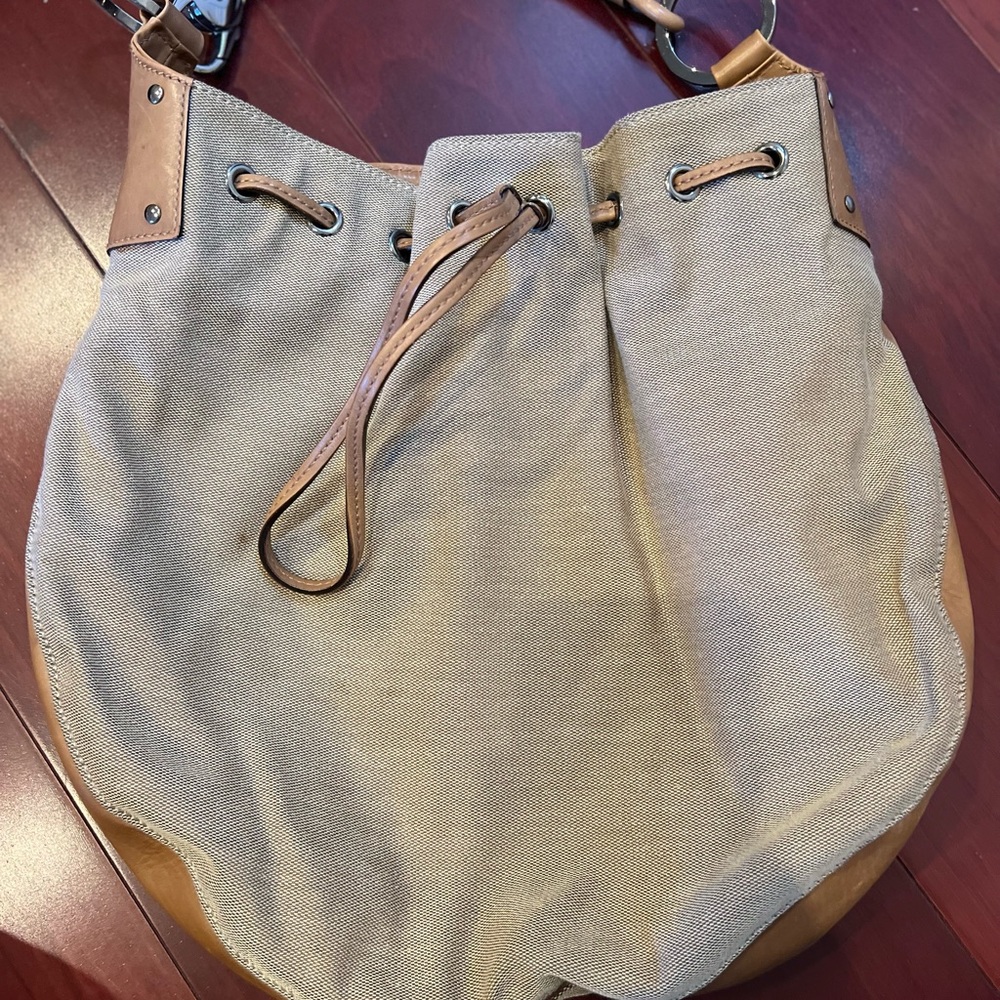 Gucci, tan color, shoulder bag, vintage